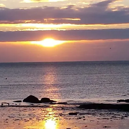 Prázdninový dům Trouz Ar Mor A 100m De La Plage, Jardin Clos